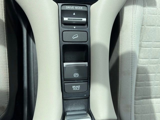 2023 Honda HR-V 2WD LX