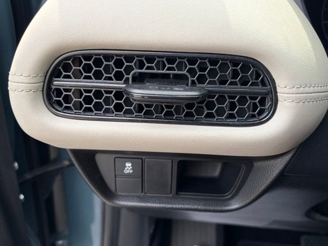 2023 Honda HR-V 2WD LX