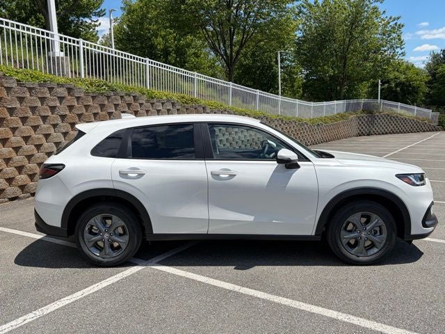 2027 Honda HR-V LX 2WD