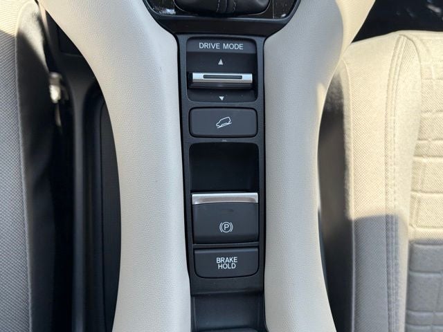 2027 Honda HR-V LX AWD