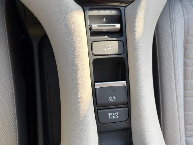 2027 Honda HR-V LX AWD