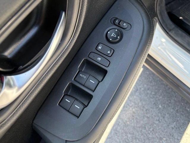2024 Honda HR-V 5DR AWD LX