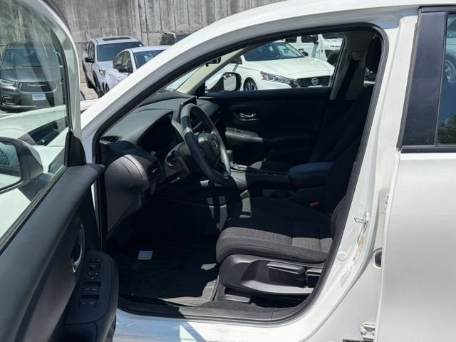 2024 Honda HR-V 5DR AWD LX