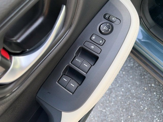 2027 Honda HR-V LX AWD