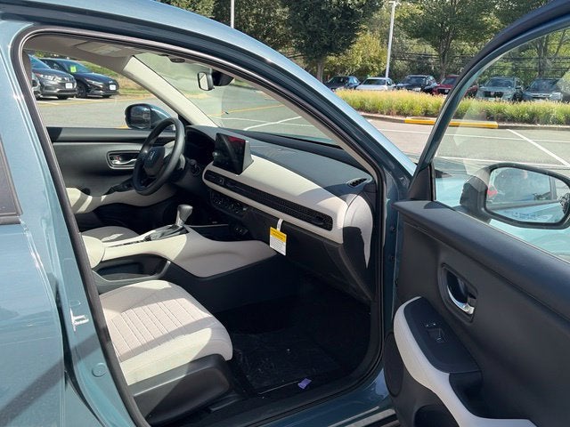 2027 Honda HR-V LX AWD