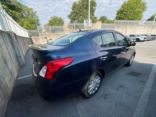 2013 Nissan Versa 1.6 S