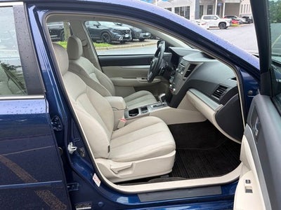 2011 Subaru Legacy 2.5i Premium
