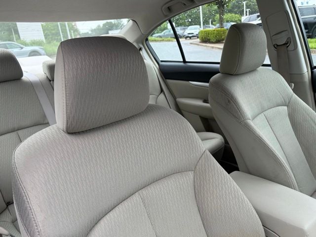 2011 Subaru Legacy 2.5i Premium