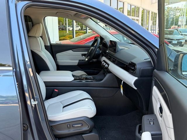 2026 Honda Pilot AWD Touring Blackout