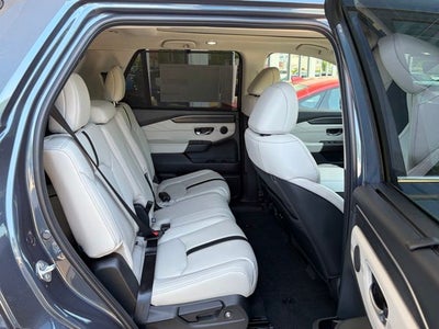 2026 Honda Pilot AWD Touring Blackout