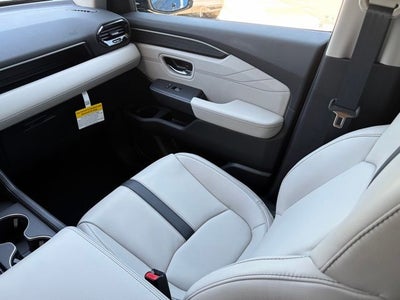 2026 Honda Pilot AWD Touring Blackout