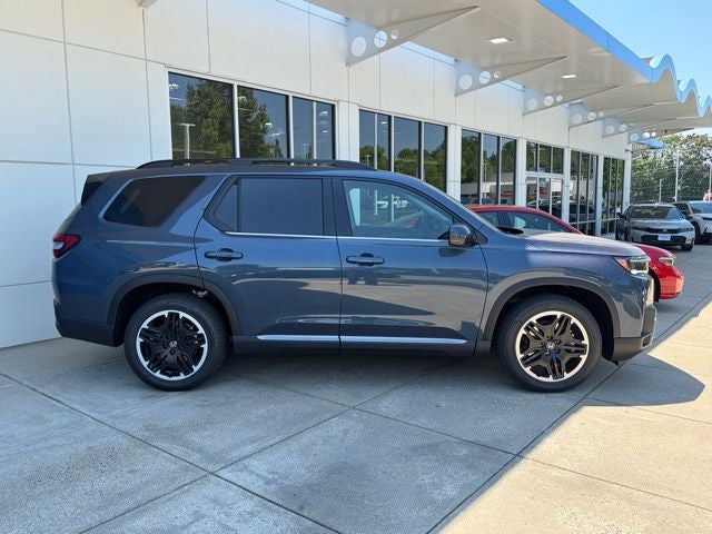 2026 Honda Pilot AWD Touring Blackout