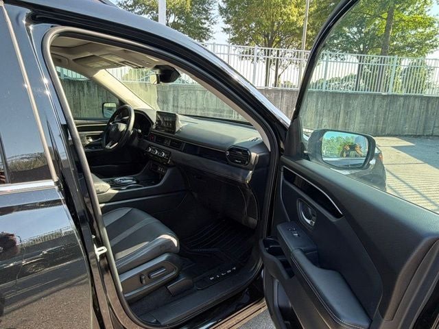 2023 Honda Pilot Touring AWD