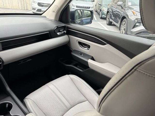 2025 Honda Pilot Elite AWD