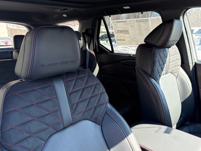 2026 Honda Pilot AWD Black Edition