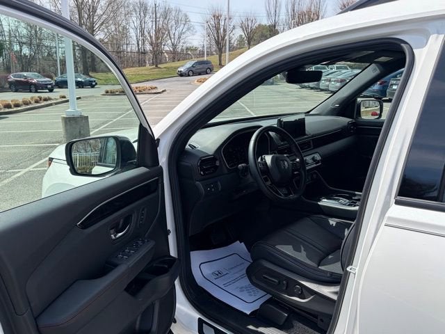 2025 Honda Pilot AWD Black Edition