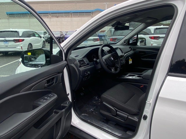 2025 Honda Ridgeline Sport w/HPD Wheels