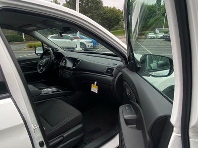 2025 Honda Ridgeline Sport w/HPD Wheels