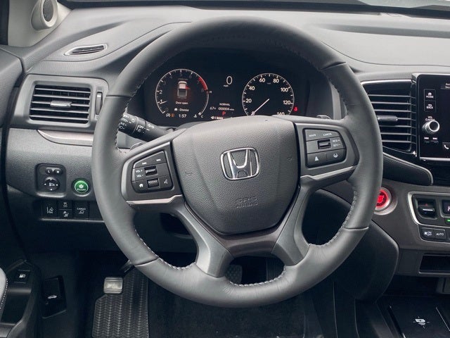 2025 Honda Ridgeline Sport w/HPD Wheels