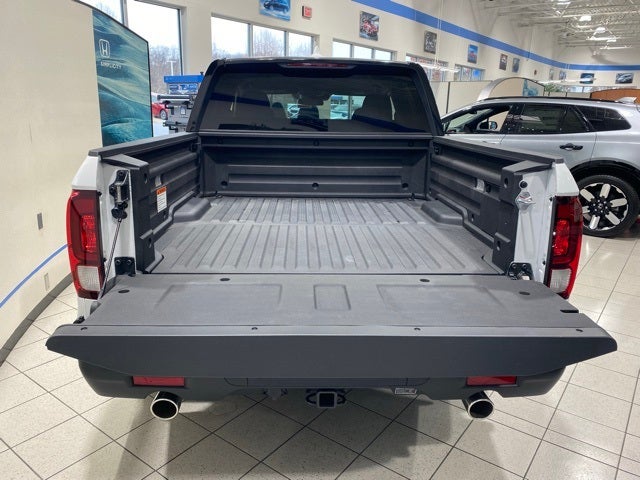 2025 Honda Ridgeline Sport w/HPD Wheels