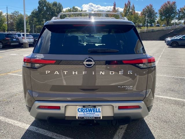 2023 Nissan Pathfinder Platinum