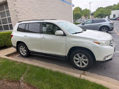2012 Toyota Highlander SE