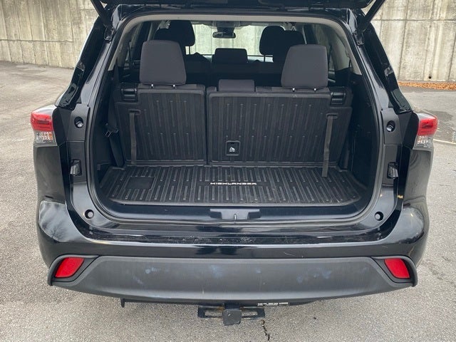 2021 Toyota Highlander LE