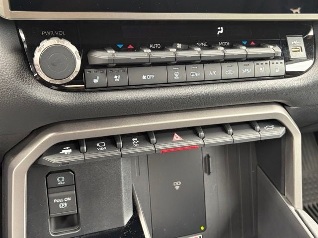 2025 Toyota Tundra Hybrid Limited