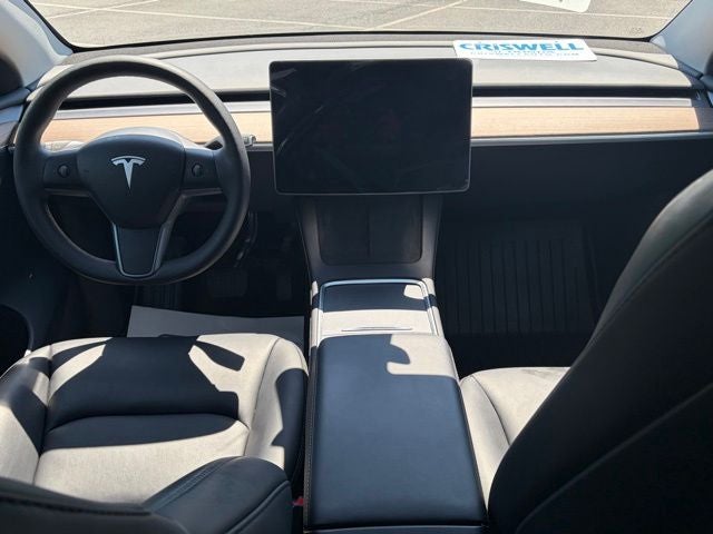 2025 Tesla Model Y Long Range