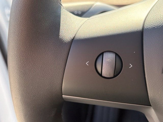 2024 Tesla Model Y Long Range AWD