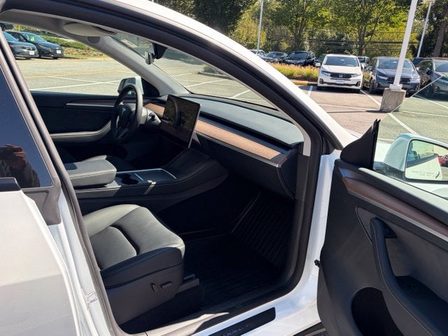 2024 Tesla Model Y Long Range AWD