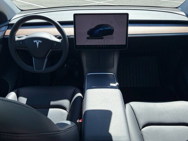 2024 Tesla Model Y Long Range AWD