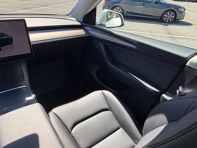 2024 Tesla Model Y Long Range AWD