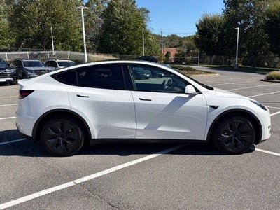 2024 Tesla Model Y Long Range AWD