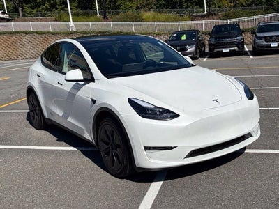 2024 Tesla Model Y Long Range AWD