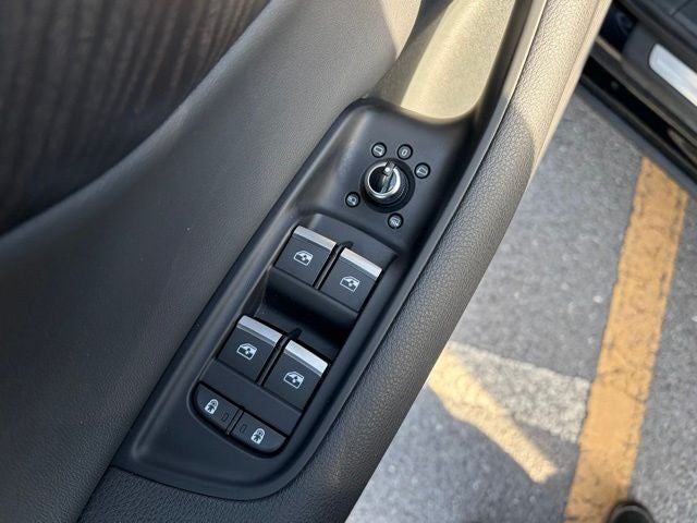 2021 Audi Q7 45 Premium quattro