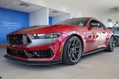 2025 Ford Mustang Dark Horse