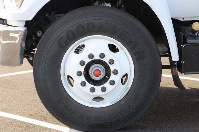 2024 Ford F-650SD Base