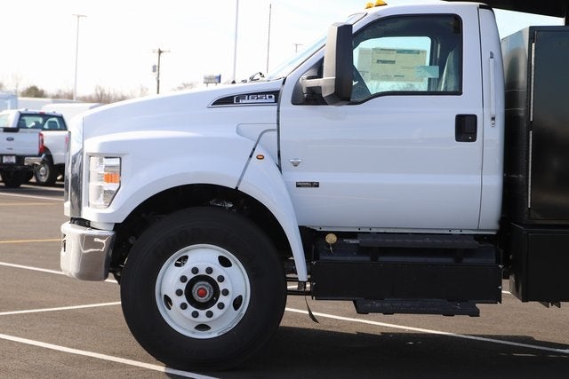 2024 Ford F-650SD Base