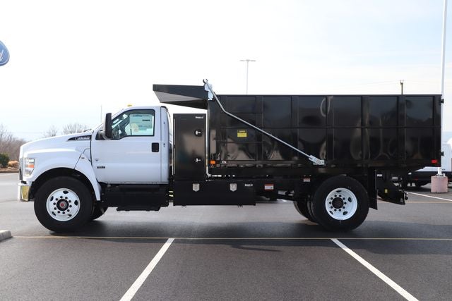 2024 Ford F-650SD Base