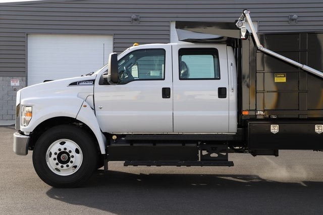2026 Ford F-650SD Base