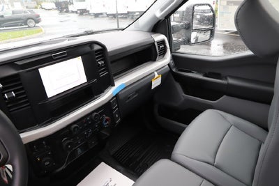 2027 Ford F-350SD XL DRW