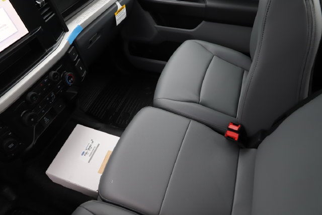 2027 Ford F-350SD XL DRW