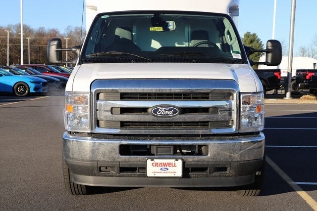 2026 Ford E-350SD Base Cutaway