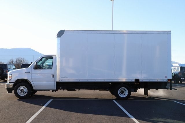 2026 Ford E-350SD Base Cutaway