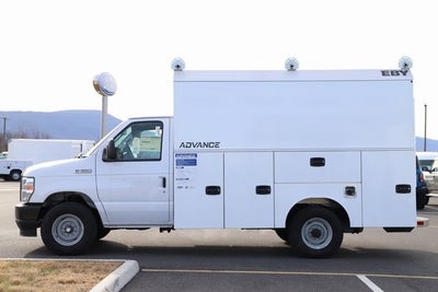 2026 Ford E-350SD Base Cutaway