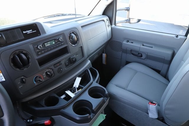 2026 Ford E-350SD Base Cutaway