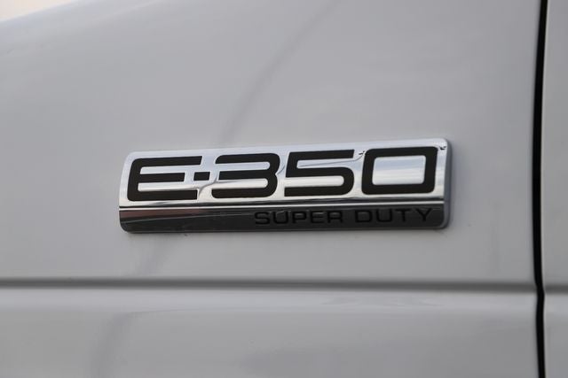 2027 Ford E-350SD Base Cutaway