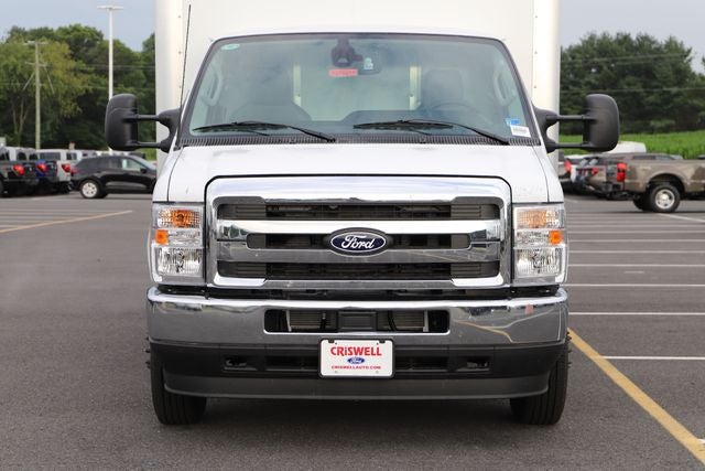 2027 Ford E-350SD Base Cutaway