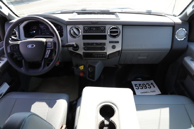 2027 Ford F-750SD Base